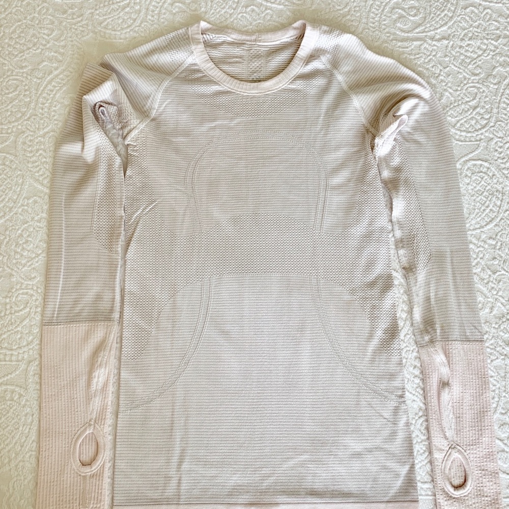 Lululemon Swiftly Tech Long Sleeve Crew Top